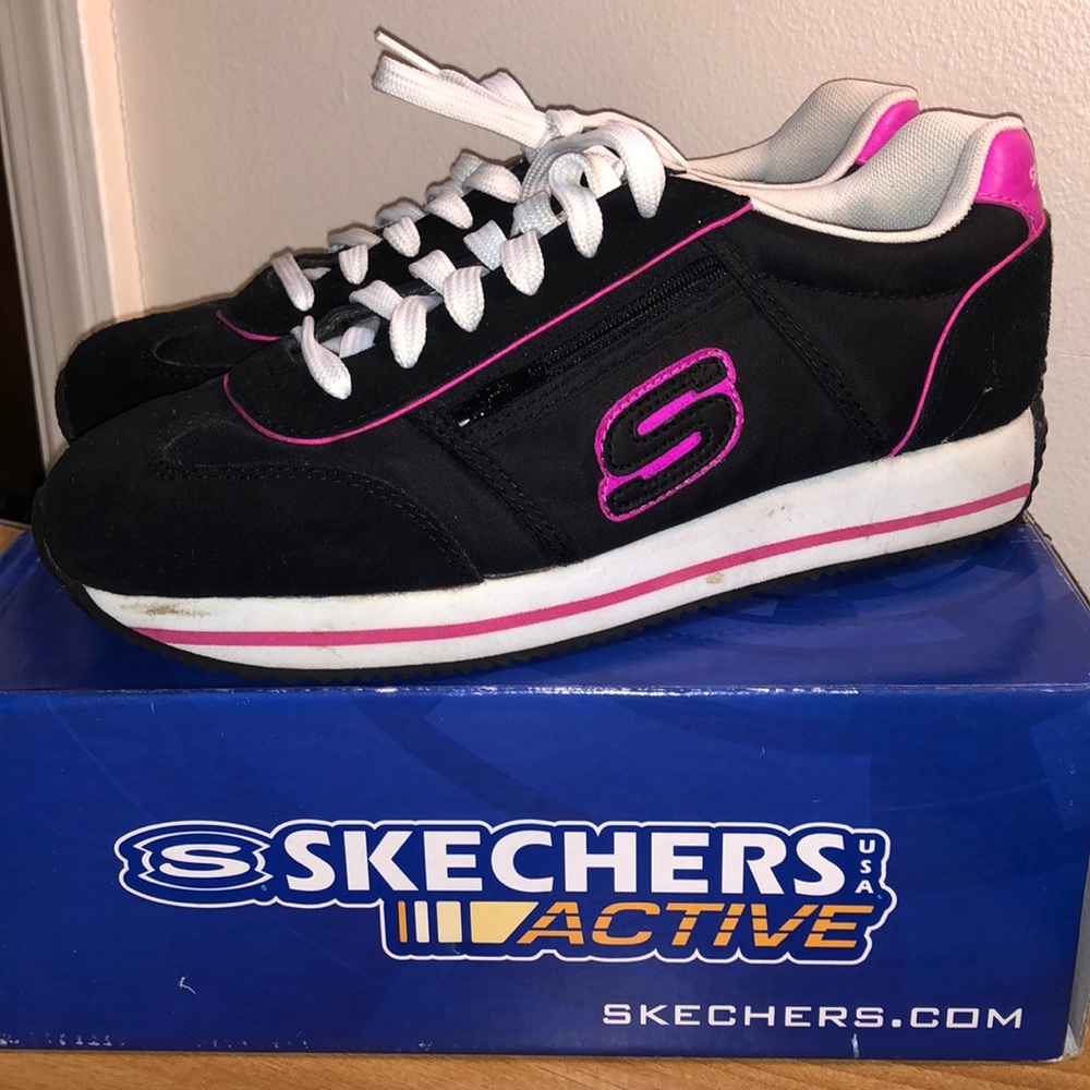 SKECHERS Mellows-Hideout Sneakers NEW Size 8.5